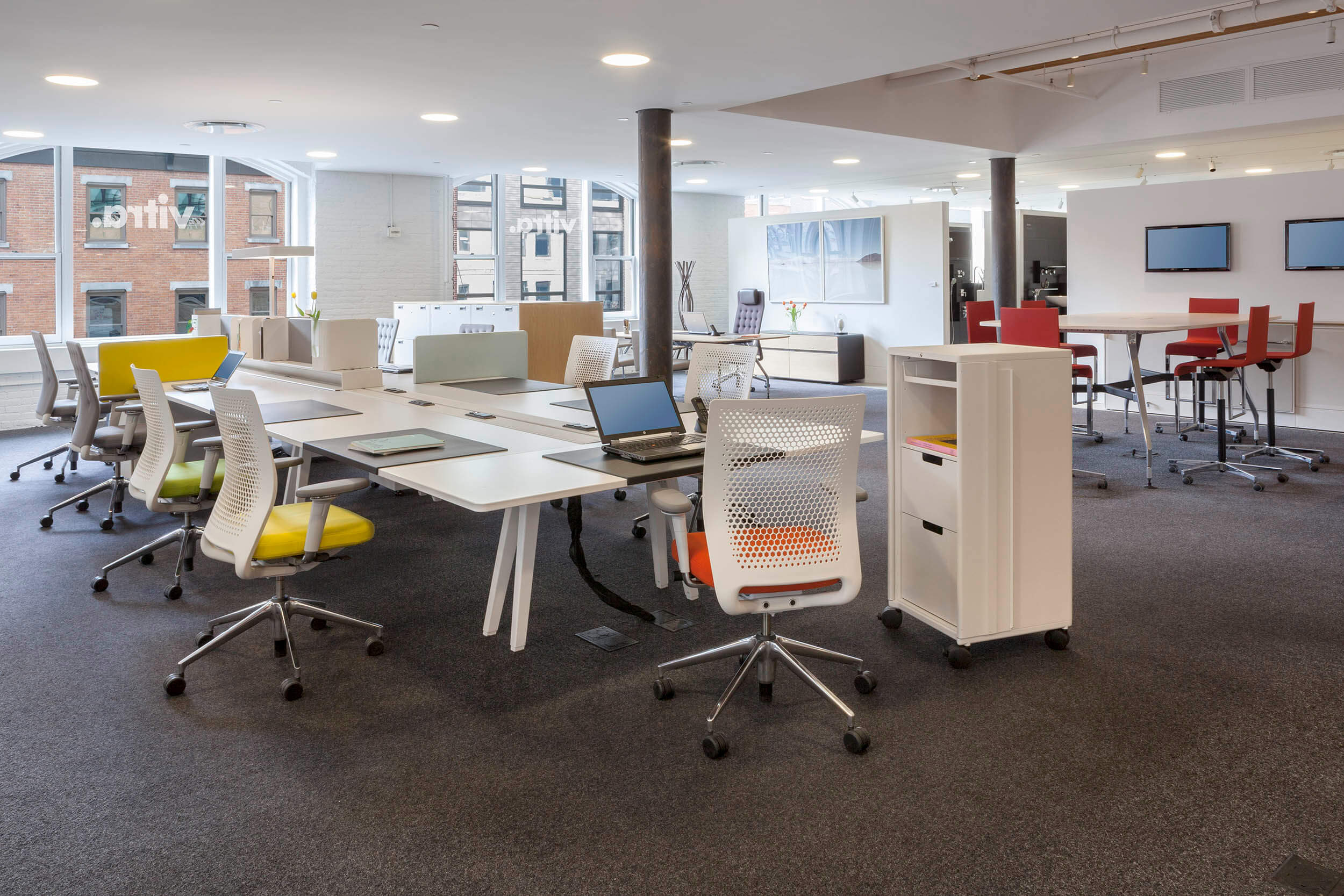 办公屏风|办公屏风系统|办公家具|球友会（中国）家具|Joyn 桌面组合办公台